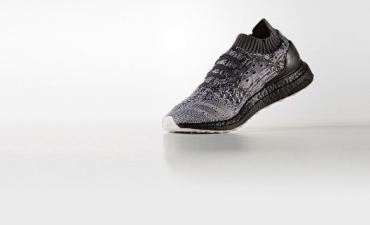 adidasのスニーカー