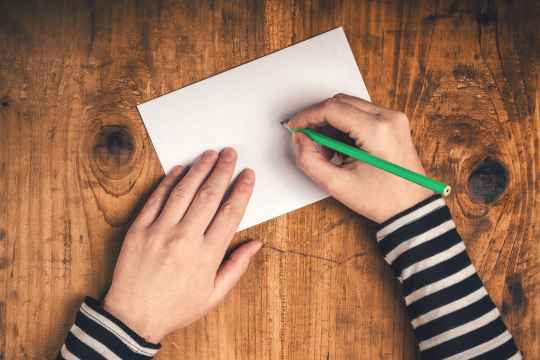 感謝の気持ちや素直な想いを書く